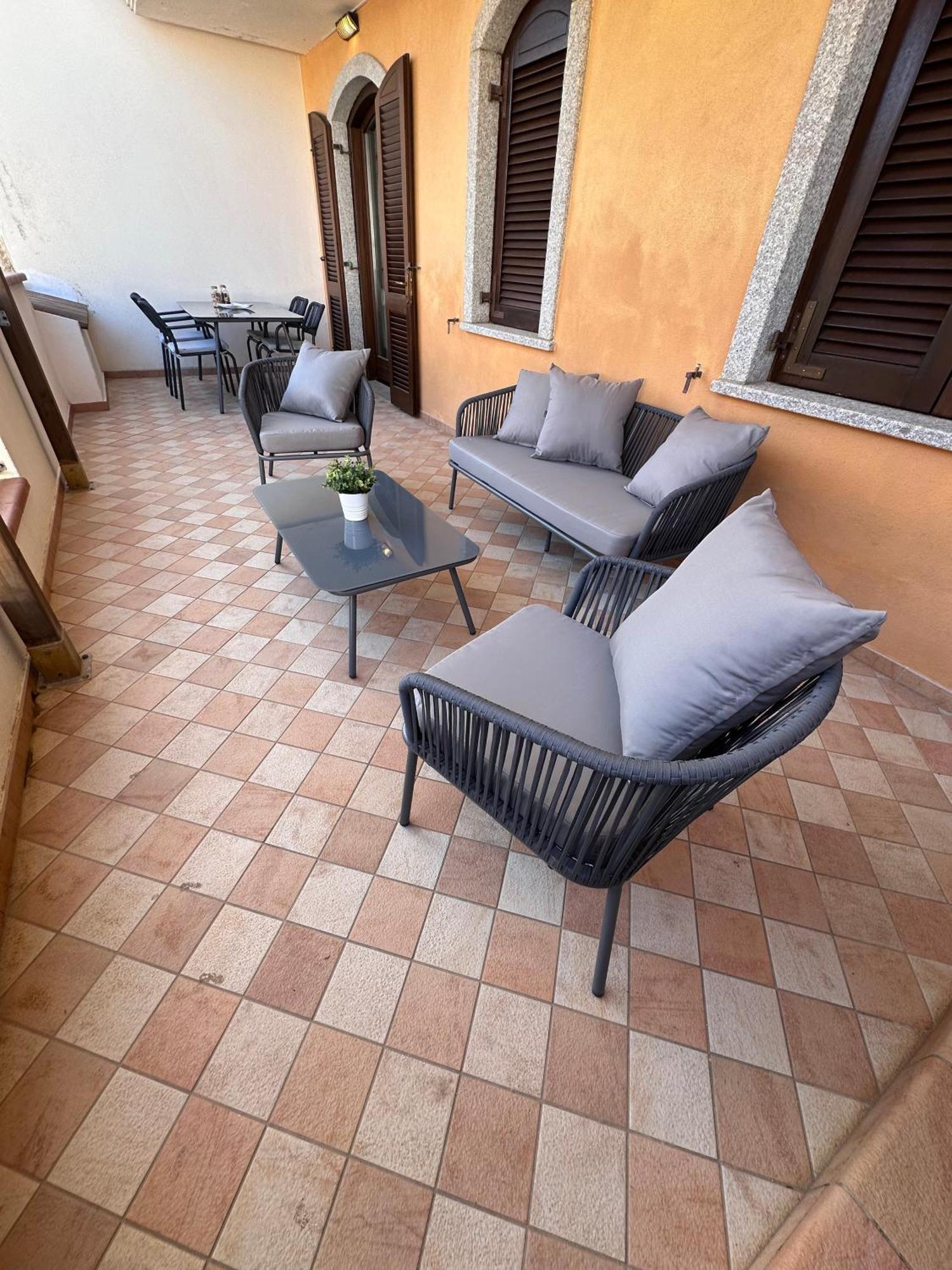 Appartement Renabianca House à Santa Teresa Gallura Extérieur photo